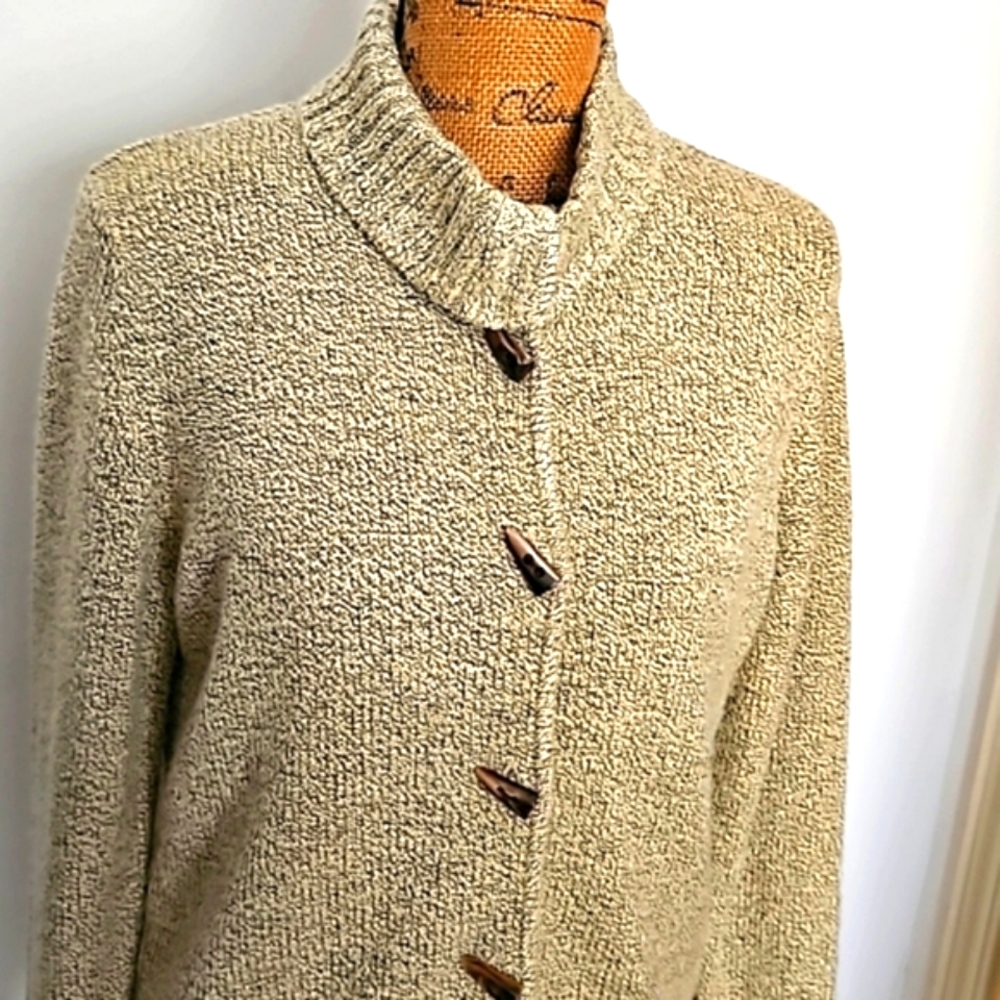Carolyn Taylor Cardigan Sweater, Size M. - Picture 2 of 8